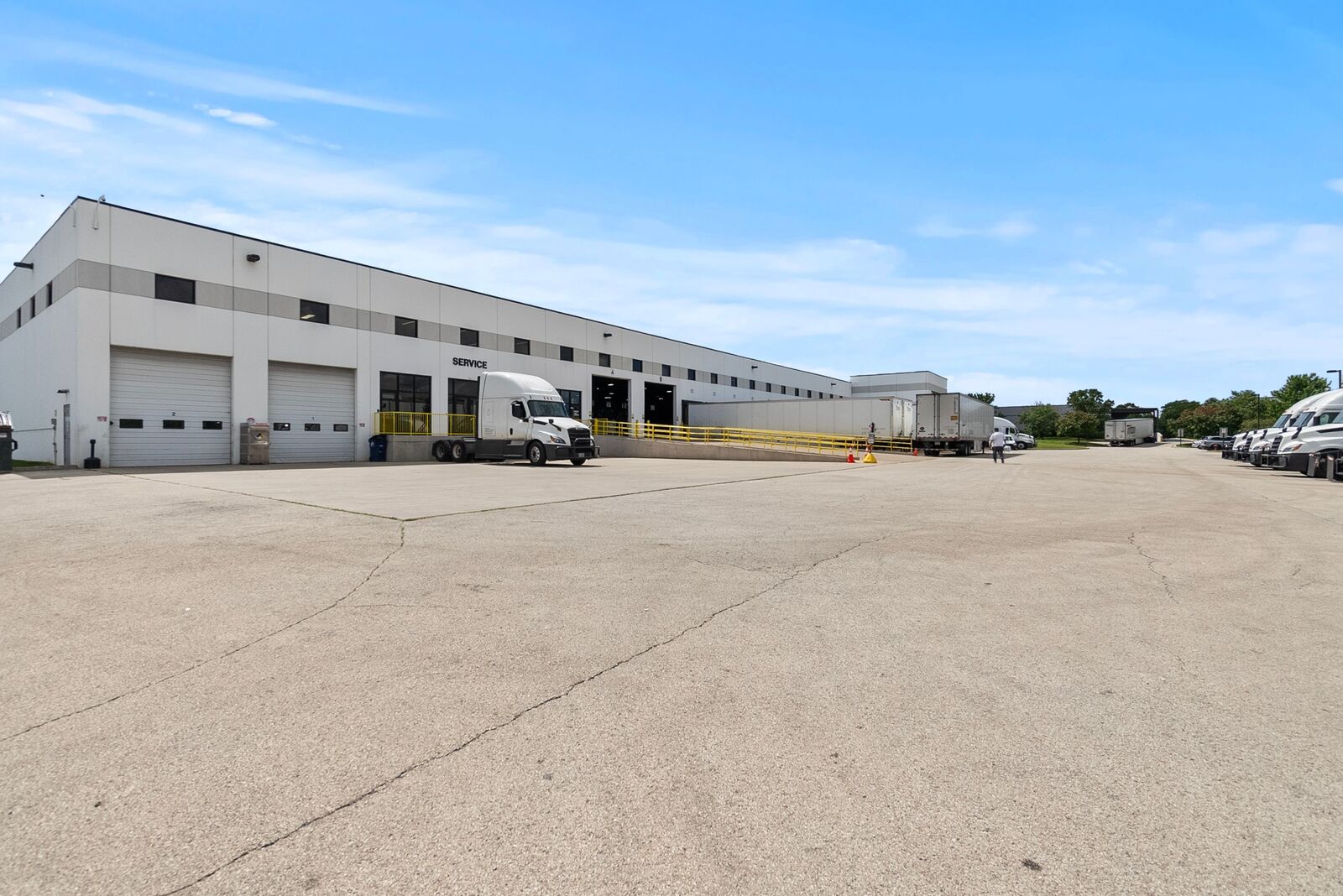 Easy truck access at Motion Truck Center