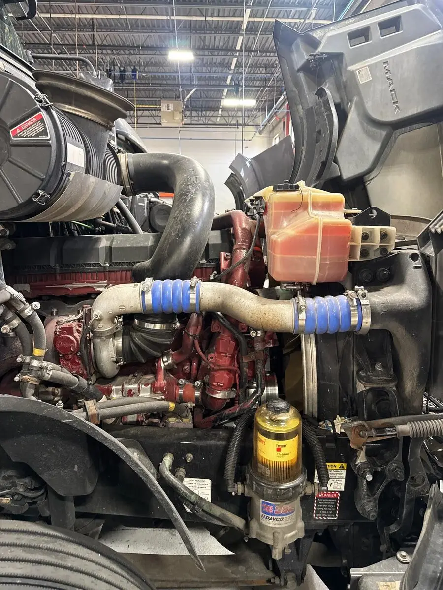DPF Filter Cleaning & Installation at Motion Truck Center